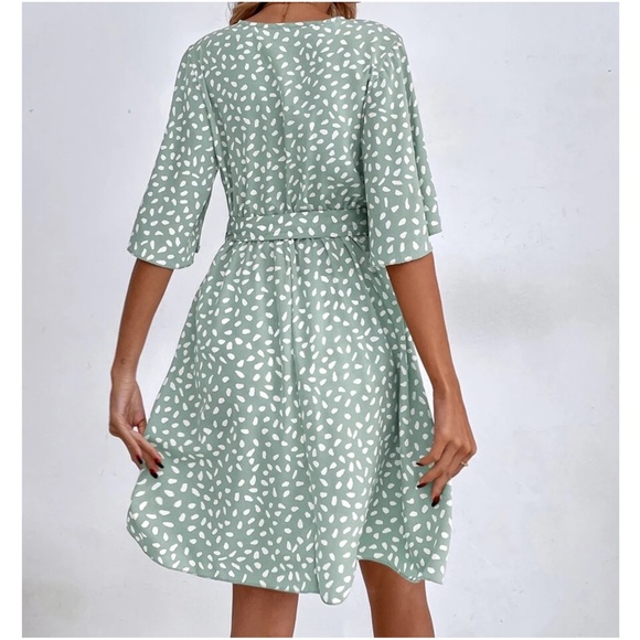 Boho coral Leopard Print Butterfly Sleeve Mini Dress - Picture 3 of 11